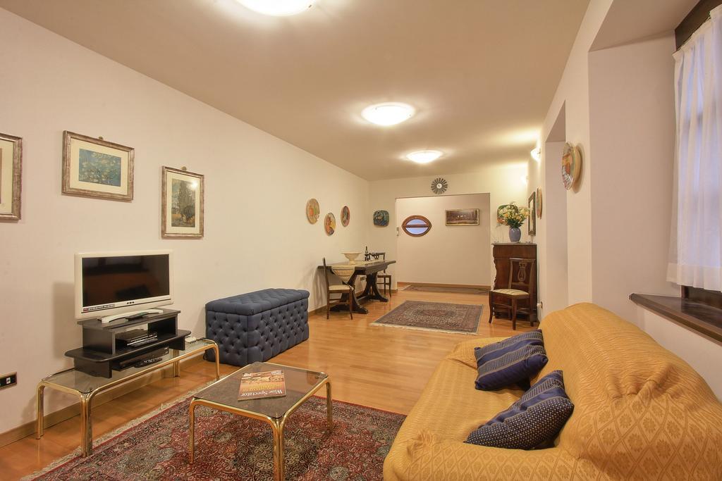 Florence Old Town Apartment エクステリア 写真